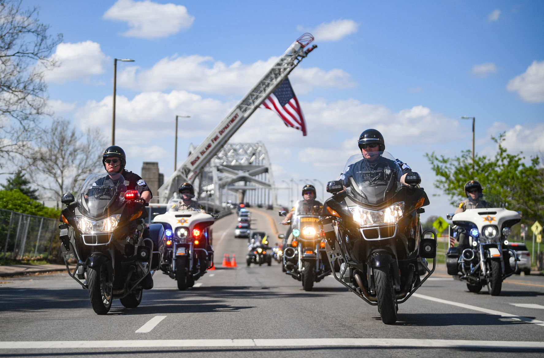 050321-qc-nws-police-001